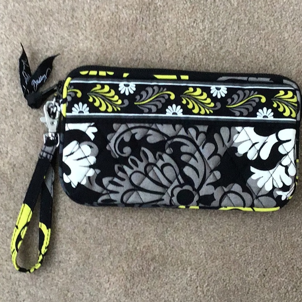 Vera Bradley Wristlet - Baroque